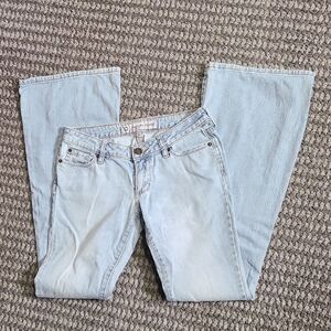 Skinny Flare By Bullhead 3L Light Blue Jeans‎
